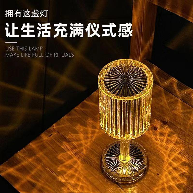 モダンな高級クリスタルテーブルランプ、寝室の家の装飾用のクリ - Lighting Decoration Ideas For Home のレビューと価格