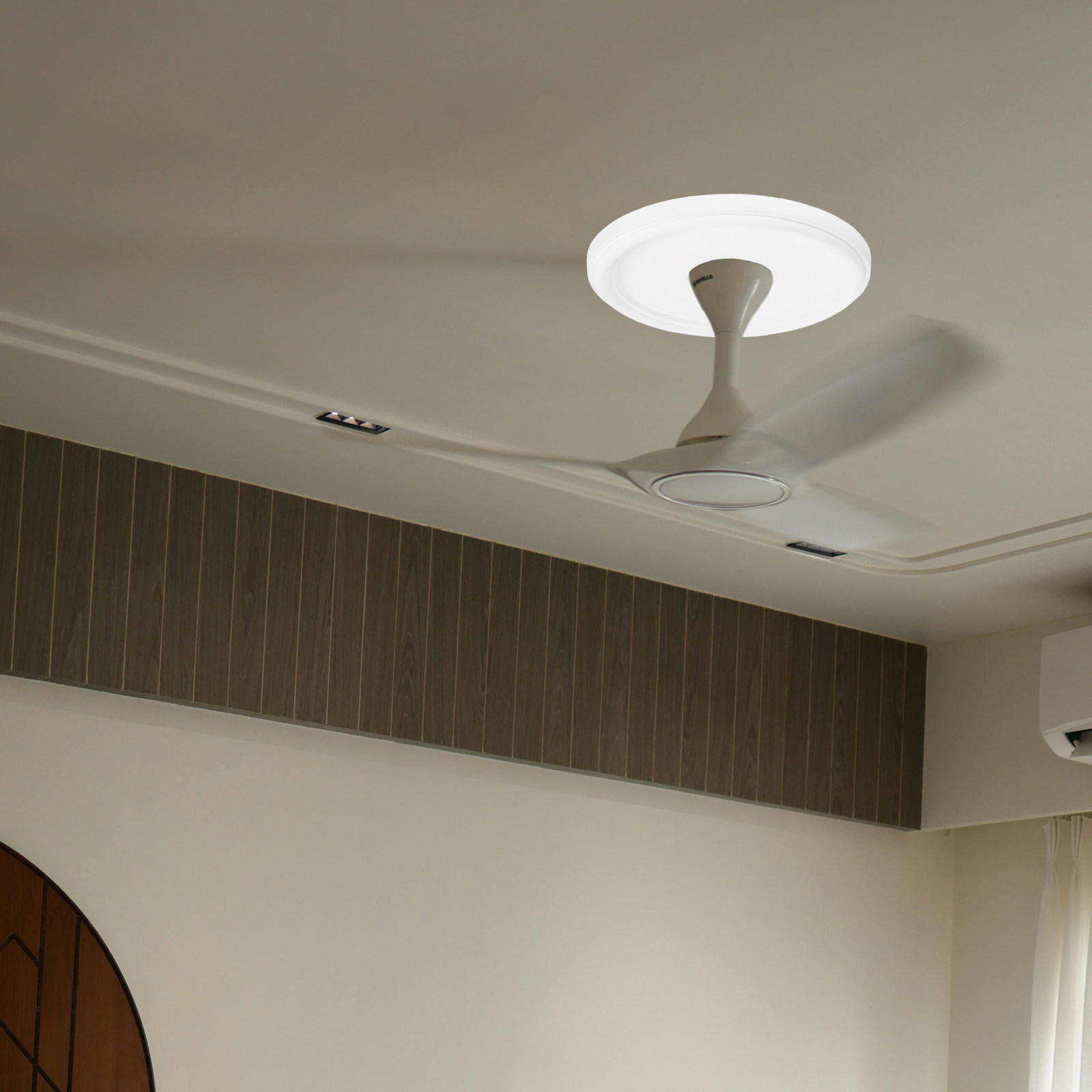 白い丸い天井メダリオン装飾品、天井ファンライト器具カバー、家 - Decor Lighting Ceiling Fans のレビューと価格