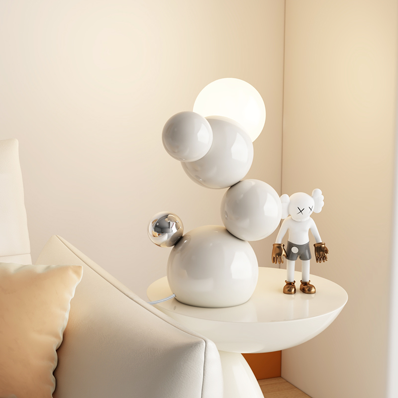 モダンなスタイルの変更可能な鉄製テーブルランプライト装飾燭台 - Decor Lighting Uk のレビューと価格